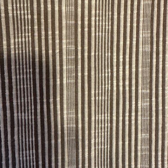 RusticDime top Size M NWT - Picture 5 of 6